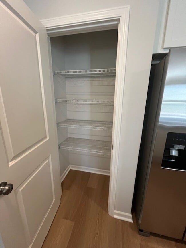 Building Photo - Cozy New-Build in Leland!