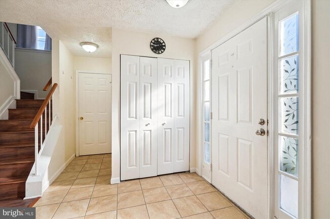 Building Photo - 6101 Hoskins Hollow Cir