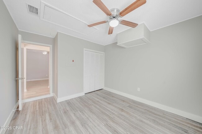 Building Photo - 7011 Lois St