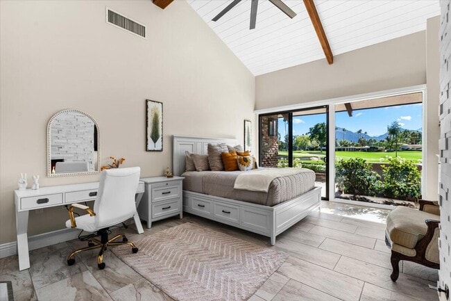 Building Photo - 48731 San Vicente St