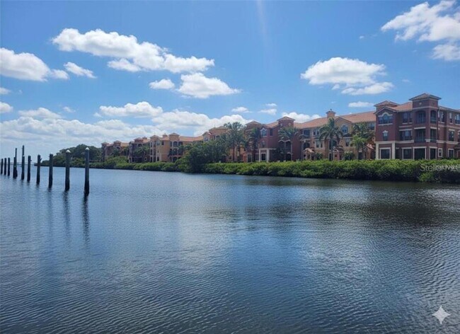 Building Photo - 2709 Via Cipriani