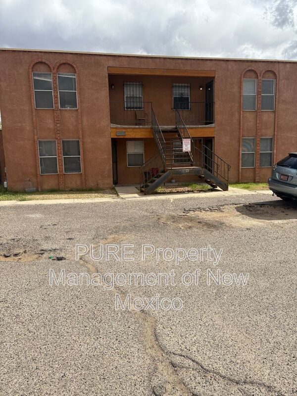 Primary Photo - 12400 Hardin Ct NE
