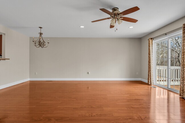 Building Photo - 15 Freedom Way