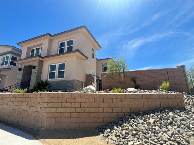 Building Photo - 36318 Warren Dr