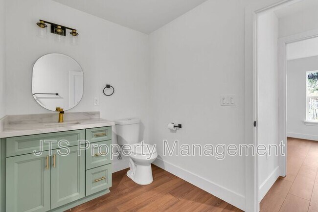 Building Photo - 4712 65th St