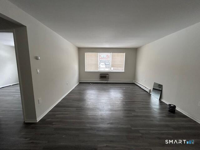 Building Photo - 40 Prospect St