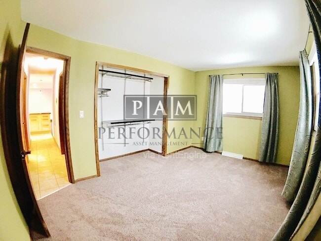 Building Photo - 10903 N San Marino Dr