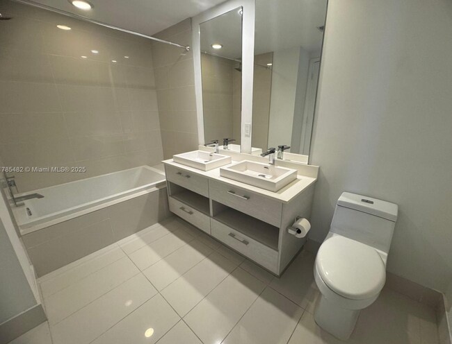 Building Photo - Brickell Heights East #1104 for rent