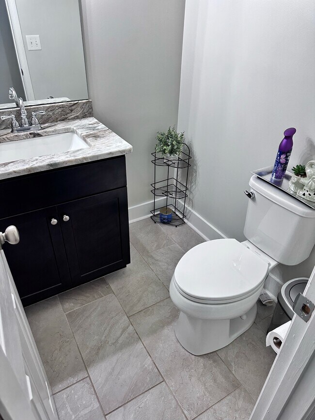 Building Photo - 304 Chisholm Trail