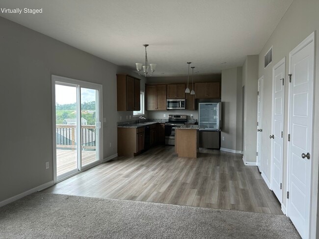 Building Photo - 10561 Elderberry Ln
