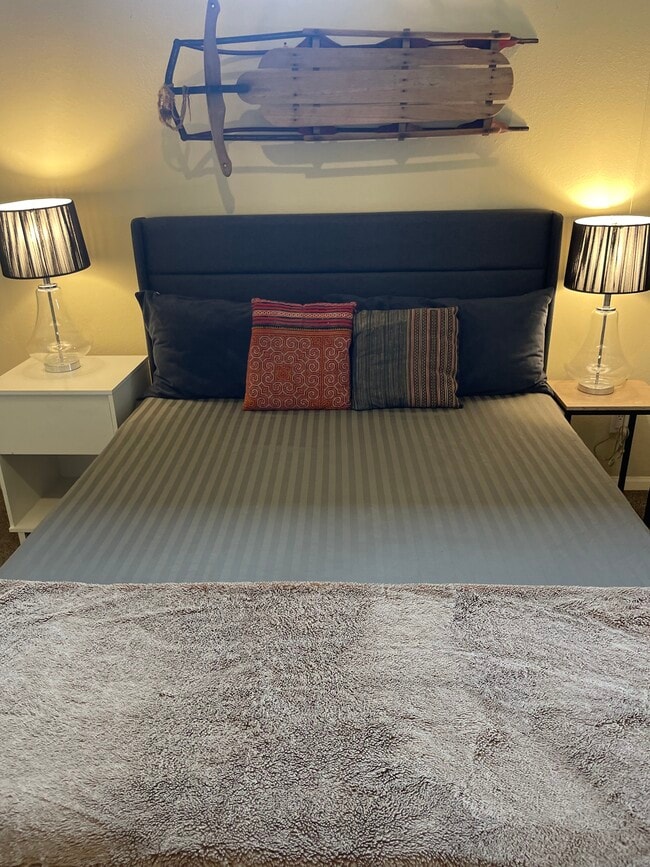 Building Photo - 230 Nottingham Rd