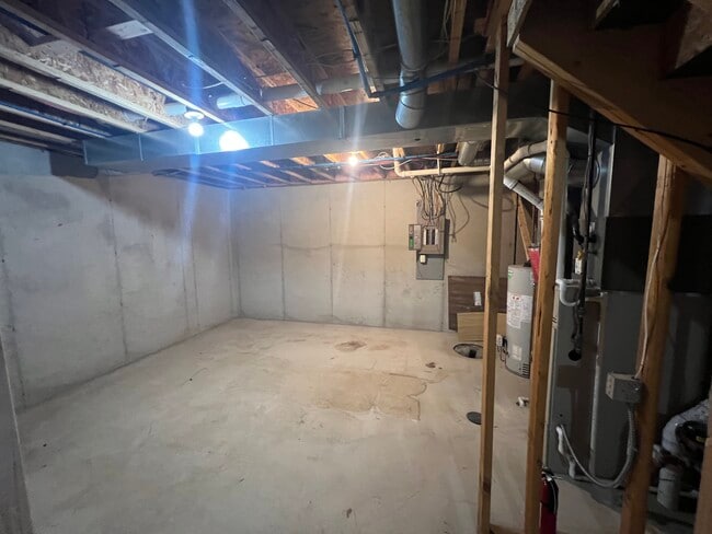 Building Photo - 4427 136th Ave