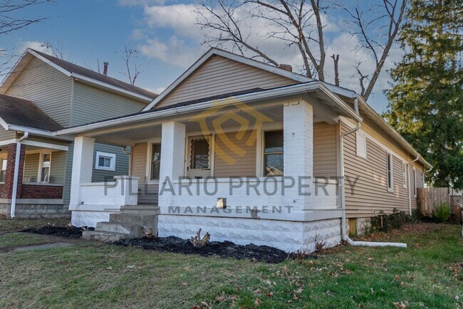 Building Photo - Charming 3-Bedroom Bungalow Near Garfield ...