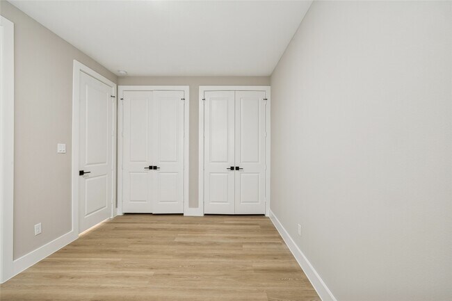 Building Photo - 2602 Martinas Ct