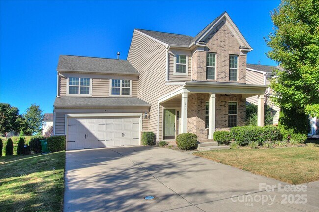 Building Photo - 1444 Ridgehaven Rd