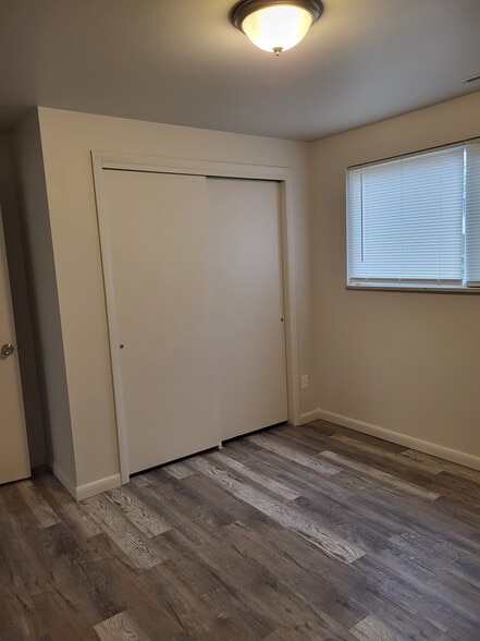 Bedroom1 - 1405 Tappan Cir