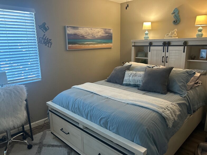 Second Bedroom - 3340 S Parkside Dr