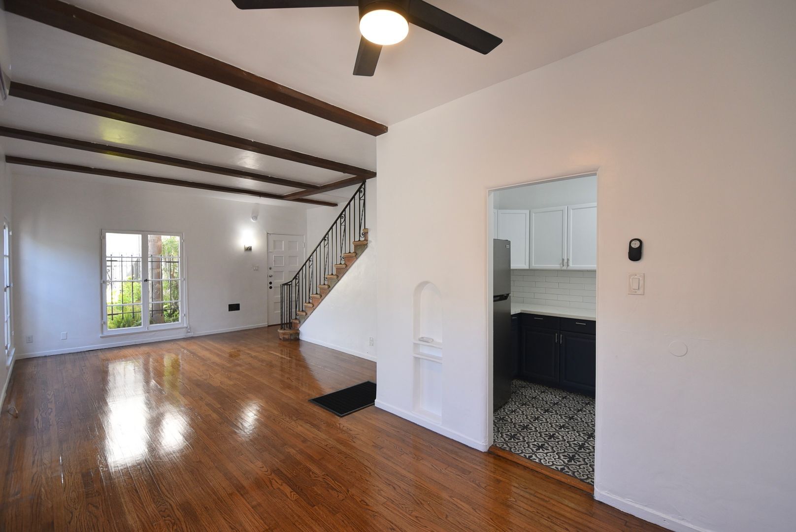 Building Photo - 1417 S Crescent Heights Blvd