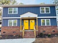 Building Photo - 2447 McAlpine Terrace