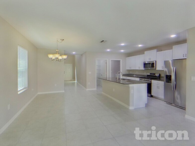 Building Photo - 9512 Lemon Drop Lp