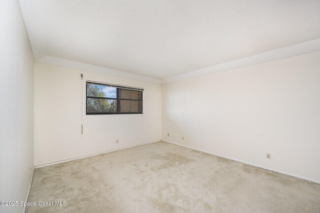 Building Photo - 500 Palm Springs Blvd