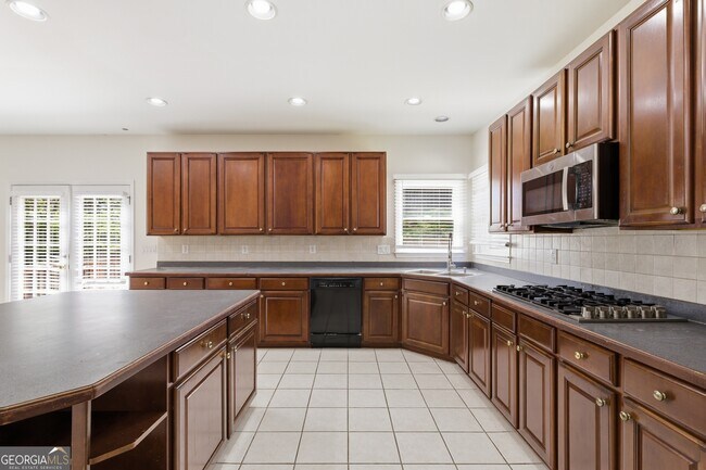 Building Photo - 1702 Clay Brooke Ct SE