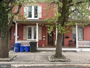 Building Photo - 222 W Union St