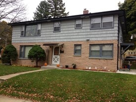 Building Photo - 7009 W Lloyd St