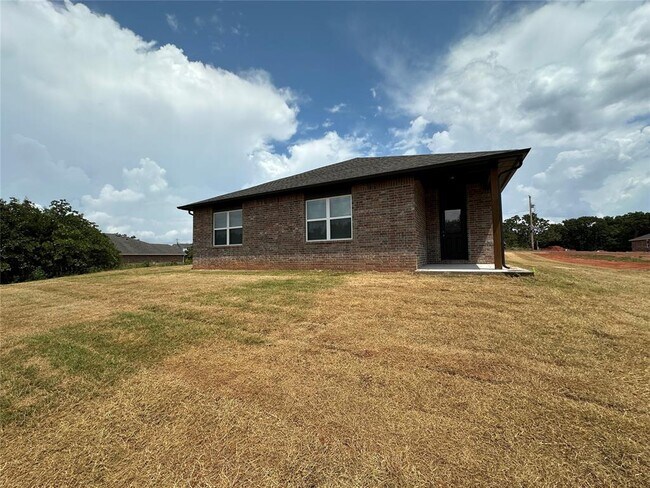 Building Photo - 17971 Lantana Loop