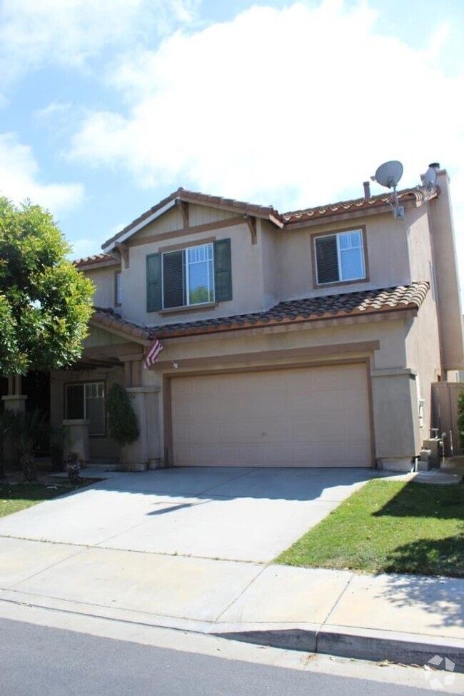 Building Photo - 4Bed/2.5Bath w/ Loft in Oceanside~ Ventana