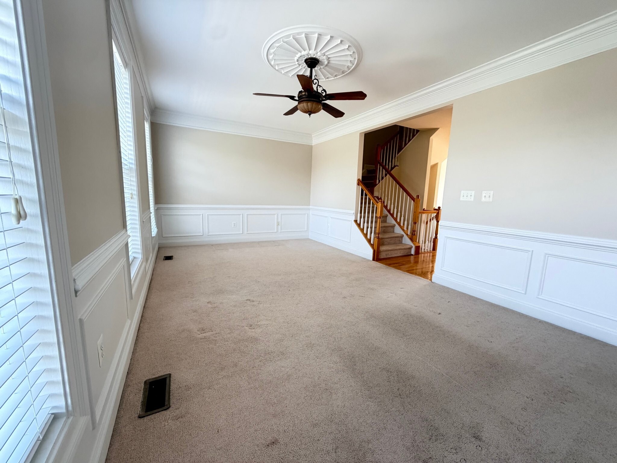 Building Photo - 15908 Mackenzie Manor Dr