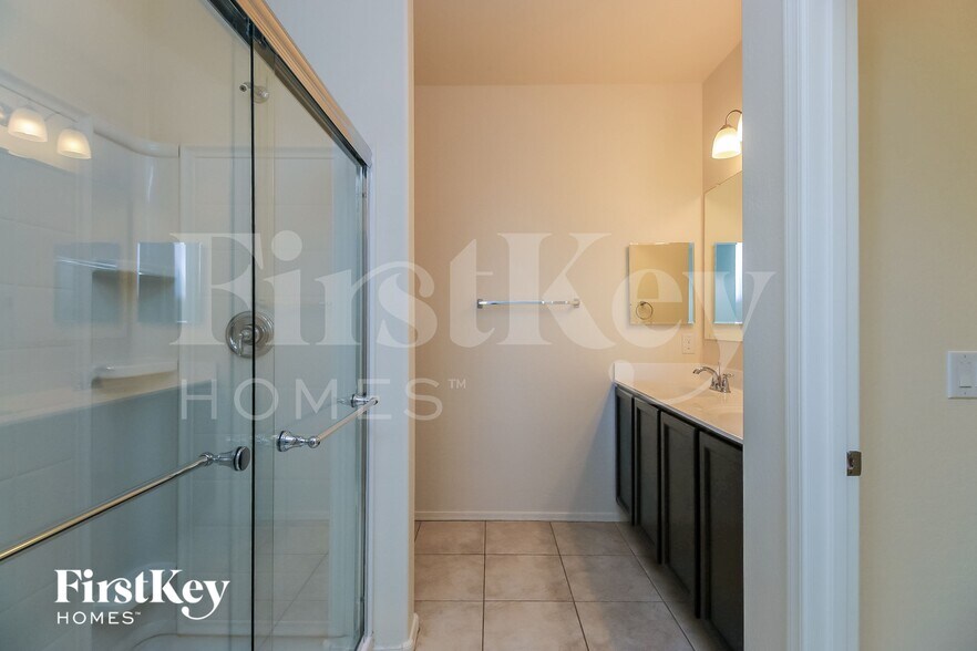 Building Photo - 4981 E Kyanite Rd