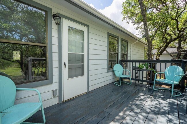 Building Photo - 614 Canyon Rim Dr