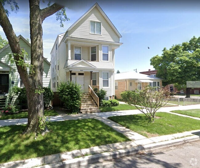 Building Photo - 3905 N Francisco Ave