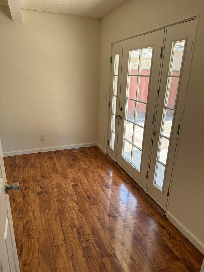 Building Photo - $3,700 / 4 BR - Comfortable 3-Bedroom Fremont Rental in Prime East Bay Location!