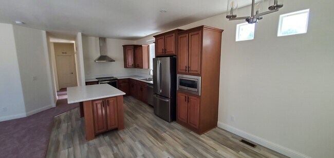 Building Photo - 10712 Valle Vista Rd