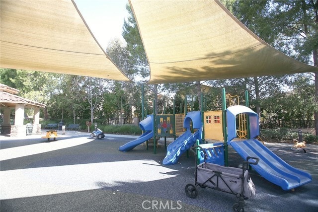 Building Photo - 147 Playa Cir