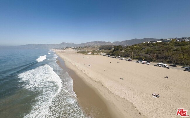 Building Photo - 6476 Cavalleri Rd