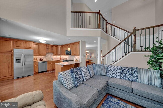 Building Photo - 307 Bollen Ct