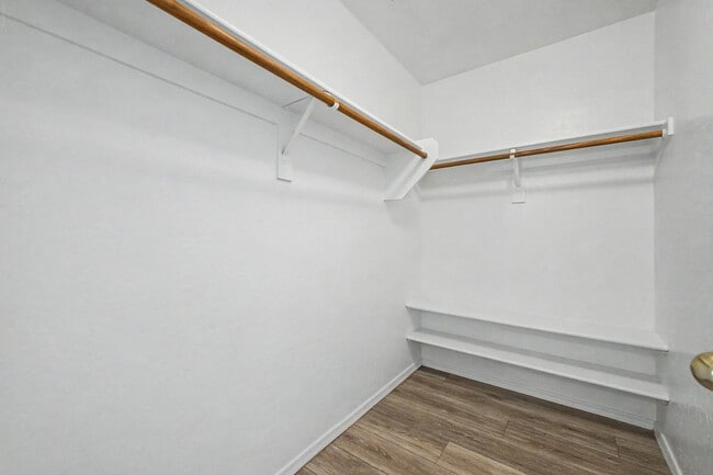 Building Photo - 4161 S Luiseno Blvd