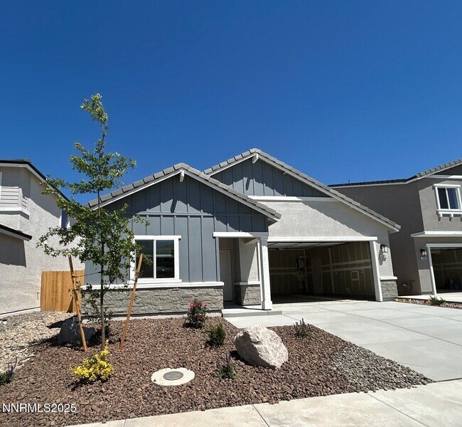 Primary Photo - 4372 Country Flats Wy