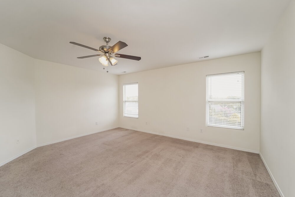 Building Photo - 1646 Rustic Arch Way