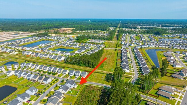 Building Photo - 201 Bigleaf Ct