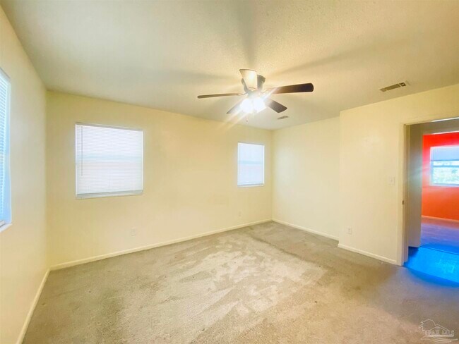 Building Photo - 2315 Reva Cir