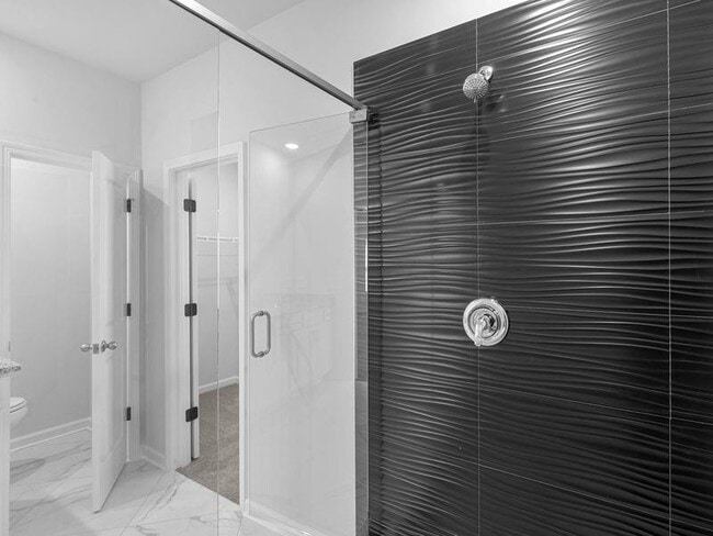 Building Photo - 223 Monarch Village Way