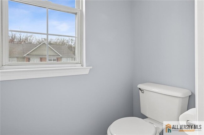 Building Photo - 103 Berkshire Dr