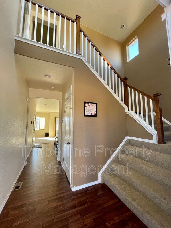 Building Photo - 11505 Wildwood Ridge Dr