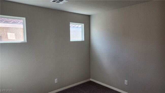 Building Photo - 7858 Morganite Ave