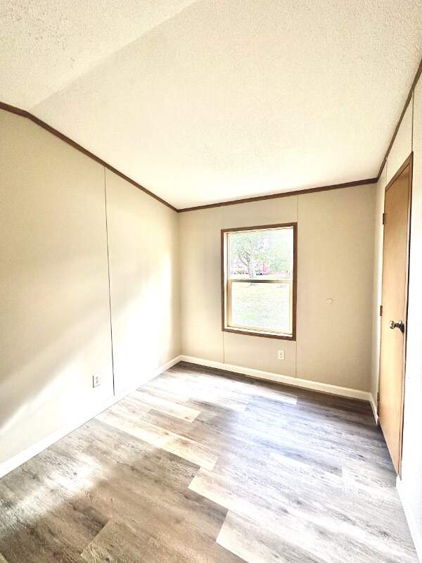 Building Photo - 90 Yankee Folly Rd