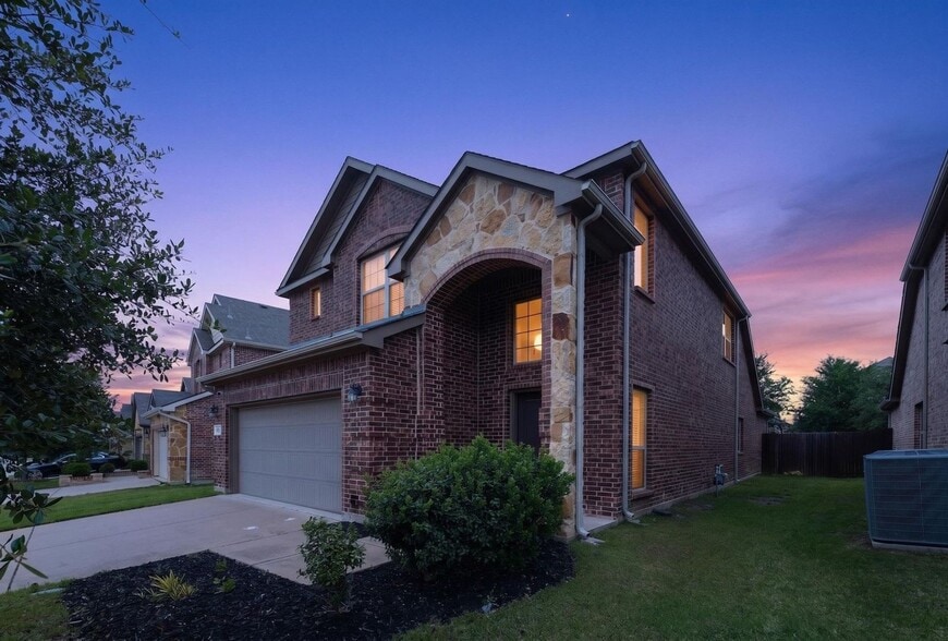 Building Photo - 10304 Big Sandy Ct